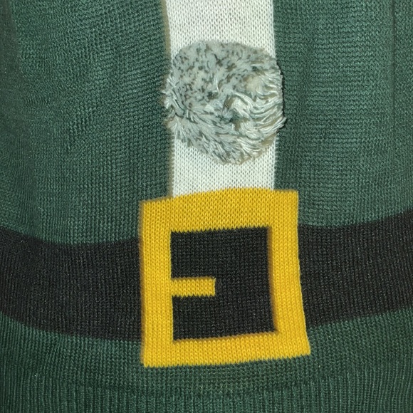 Green and Red Holiday Elf costume - Picture 11 of 13